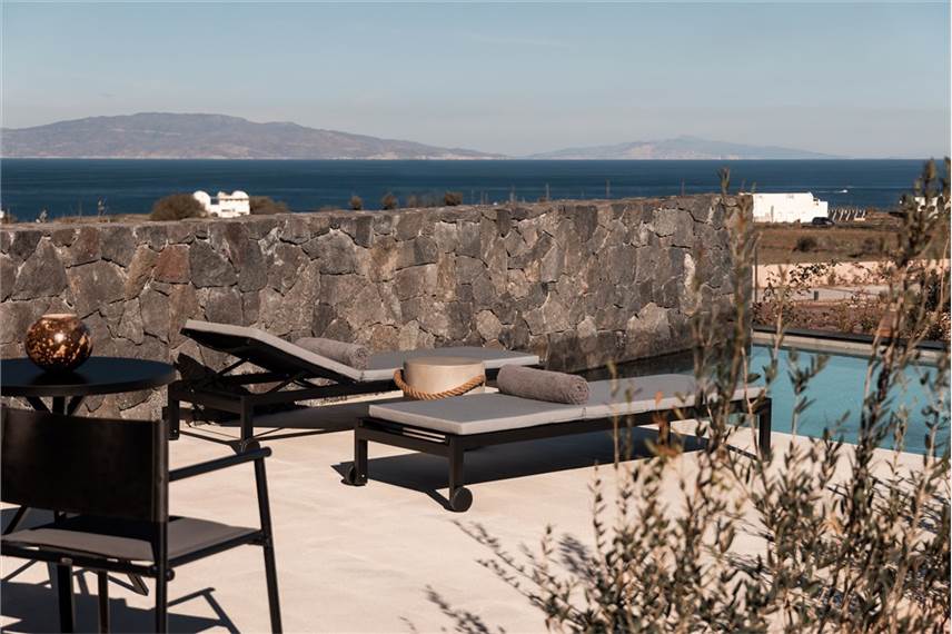 Doveloná, Hotel Domes Novos Santorini, Autograph Collection - Domes Novos Santorini, Autograph Collection