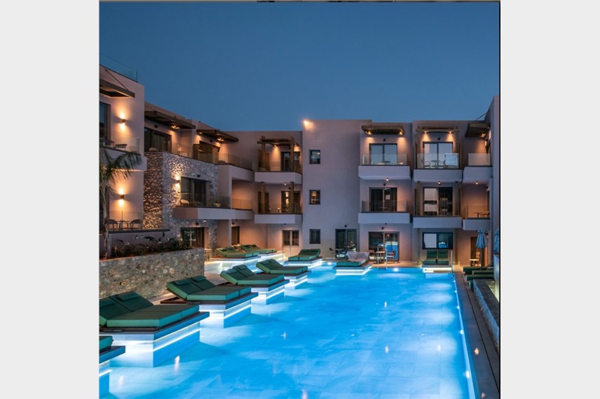  Paralos Venus Suites
