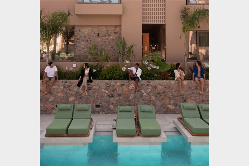  Paralos Venus Suites