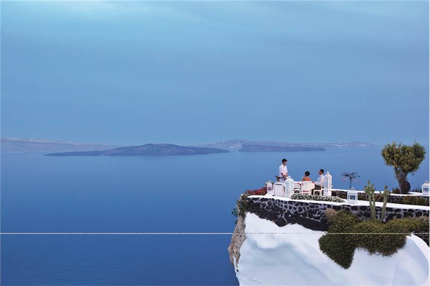  Andronis Luxury Suites