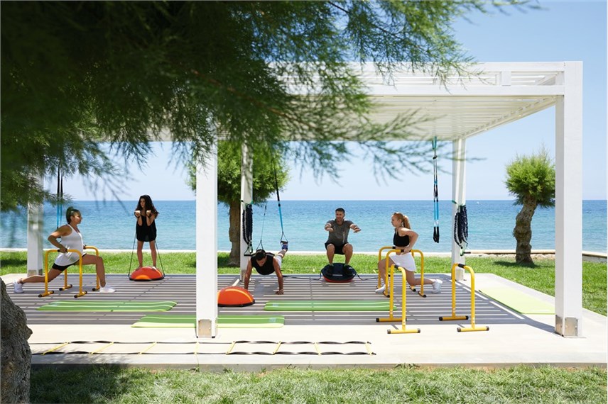 Grecotel lux me white palace swim up bungalow - Grecotel Lux.Me White