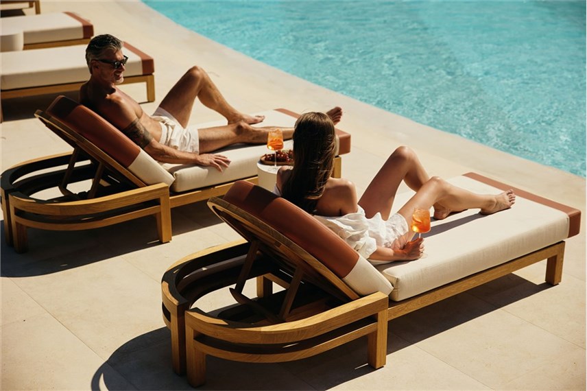 91 Athens Riviera Pool 91 Athens Riviera