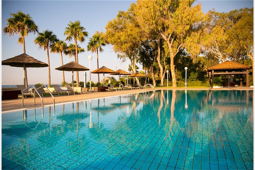 atlantica miramare limassol - Atlantica Miramare Beach