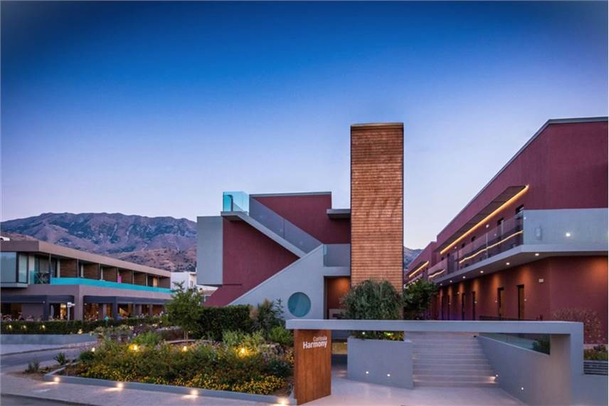  Harmony Boutique Resort