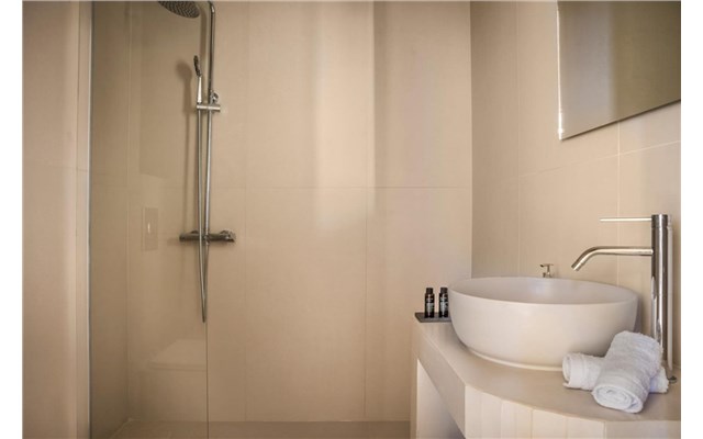 360 Residences 