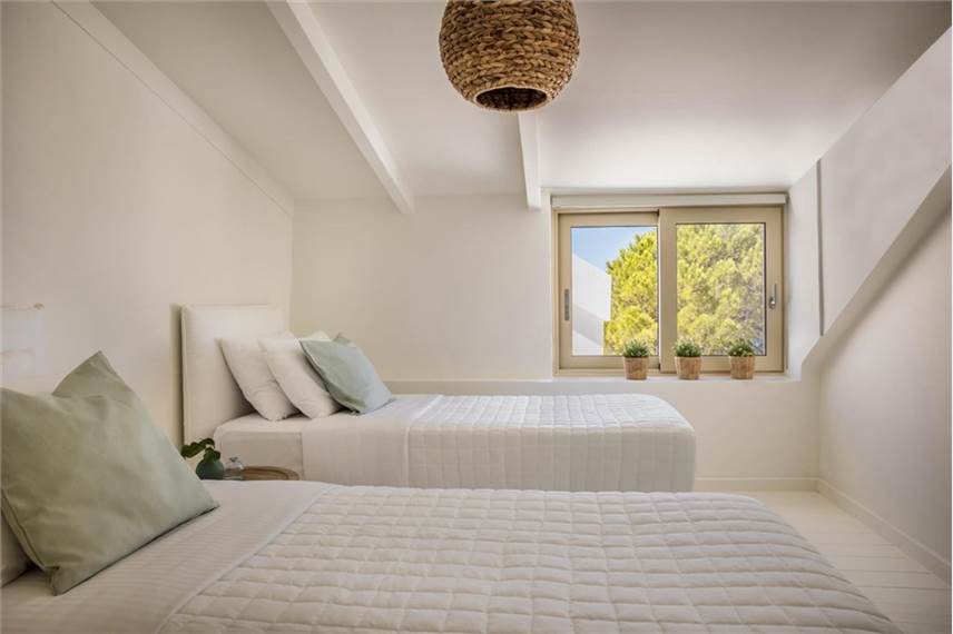  360 Residences