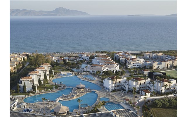 Magic Life Atlantica Marmari Palace 