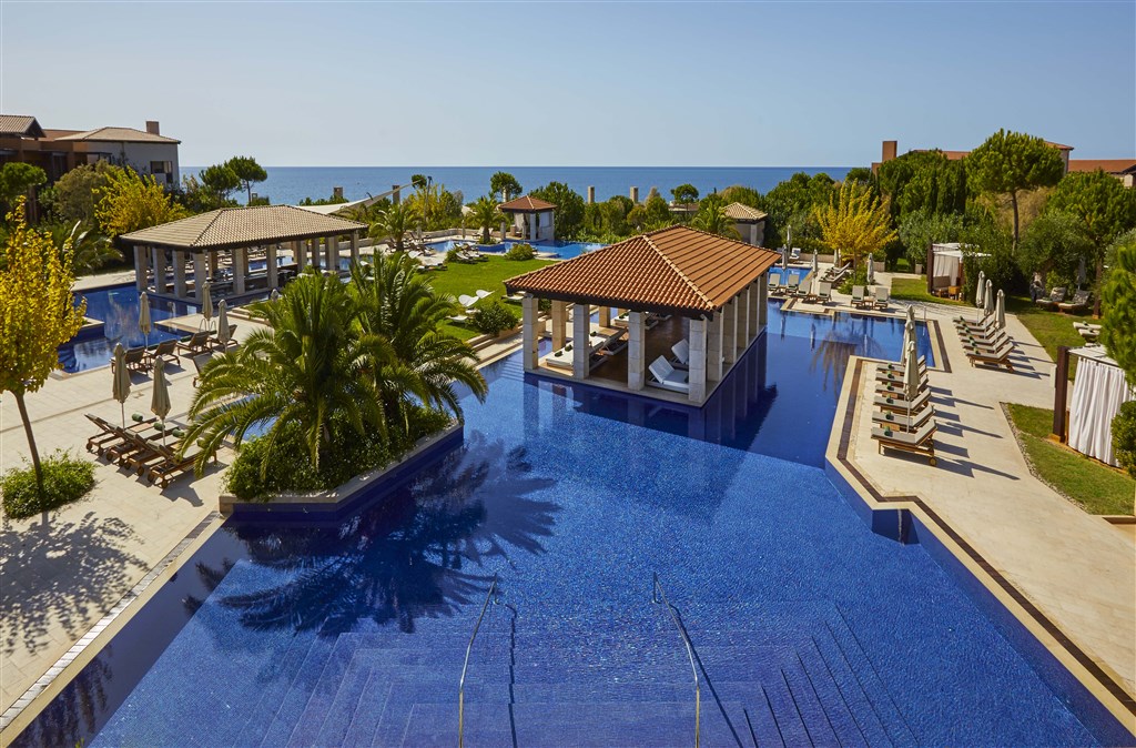 Costa Navarino - The Romanos, a Luxury Collection Resort