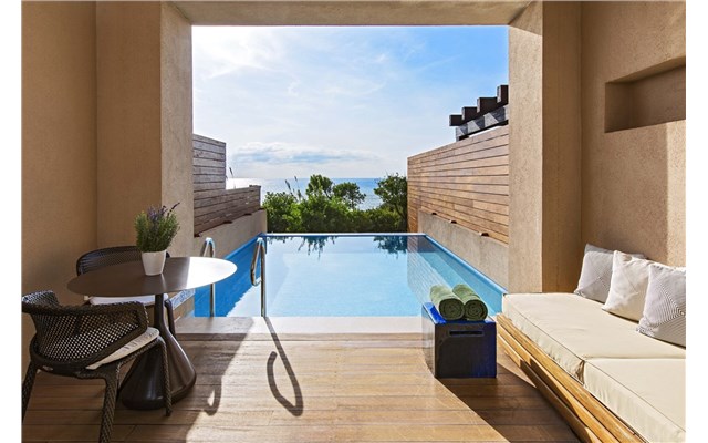 The Romanos, a Luxury Collection Resort 