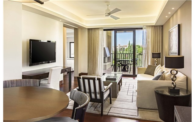 The Romanos, a Luxury Collection Resort 