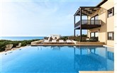  The Romanos, a Luxury Collection Resort