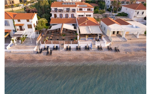  Potokaki Beachfront Hotel