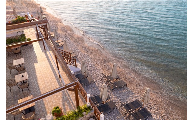  Potokaki Beachfront Hotel