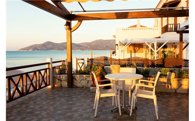  Potokaki Beachfront Hotel