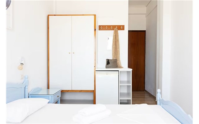  Potokaki Beachfront Hotel