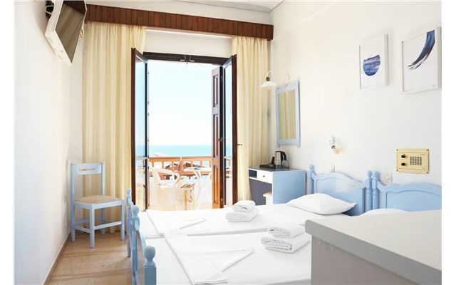  Potokaki Beachfront Hotel