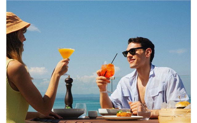  Domes Noruz Kassandra