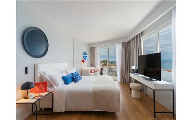  Domes Noruz Kassandra