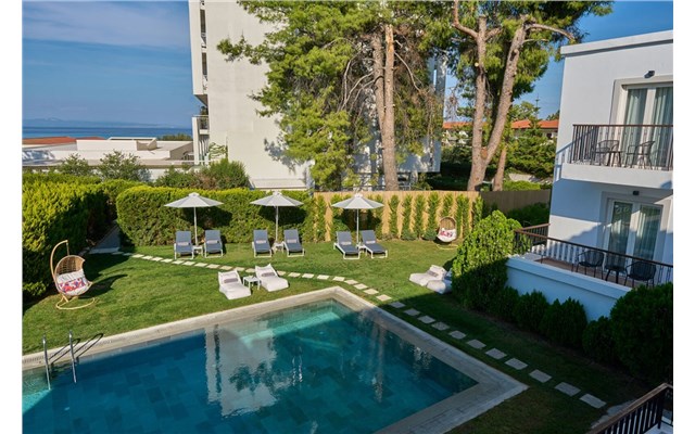  Domes Noruz Kassandra