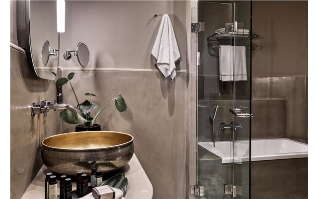  Domes of Elounda, Autograph Collection