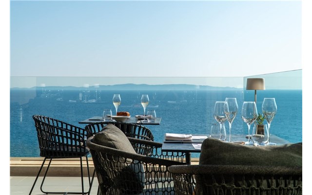  Elix, Mar-Bella Collection