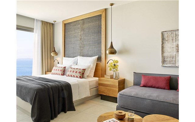  Elix, Mar-Bella Collection