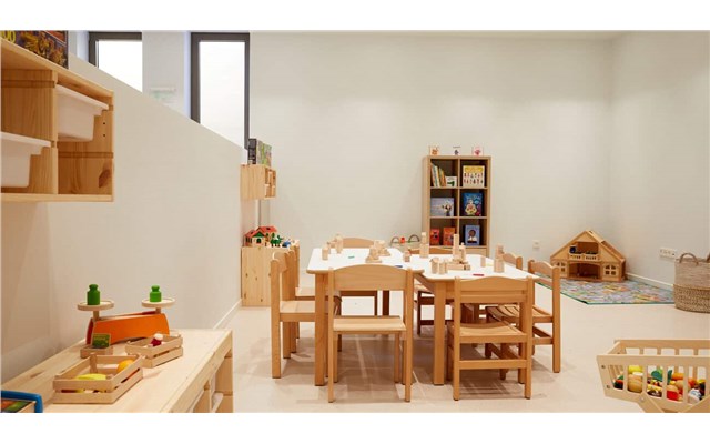  Elix, Mar-Bella Collection