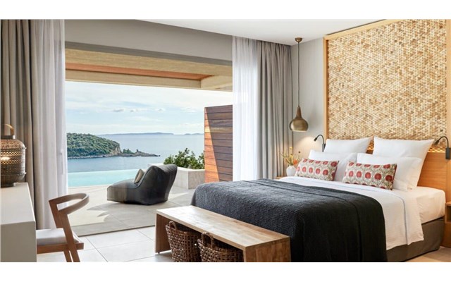  Elix, Mar-Bella Collection