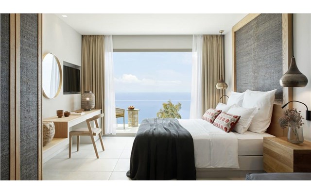  Elix, Mar-Bella Collection