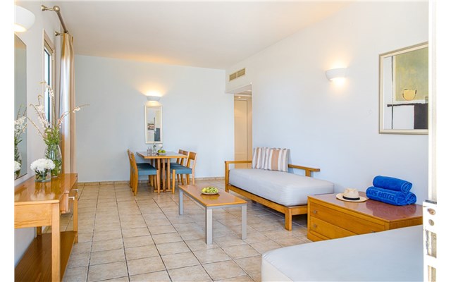 louis althea hotel protaras - Louis Althea Beach