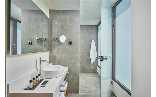  Lindos Grand Resort and Spa