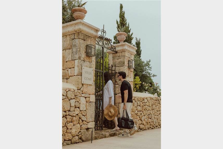  Villa Comi