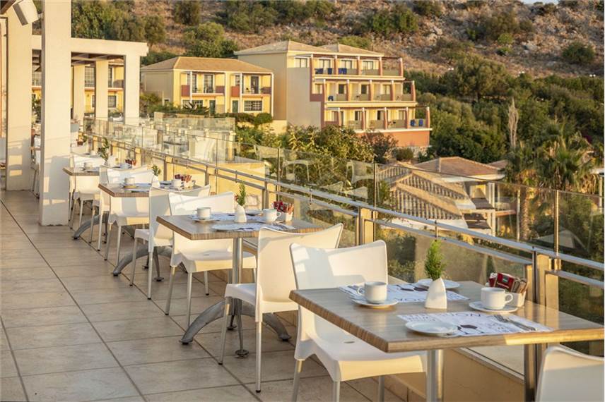 apostolata resort kefalonia - Louis Apostolata Island Resort and SPA