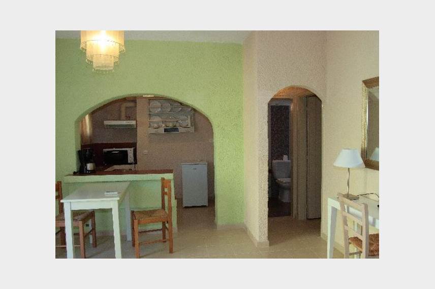  Perla Apartments
