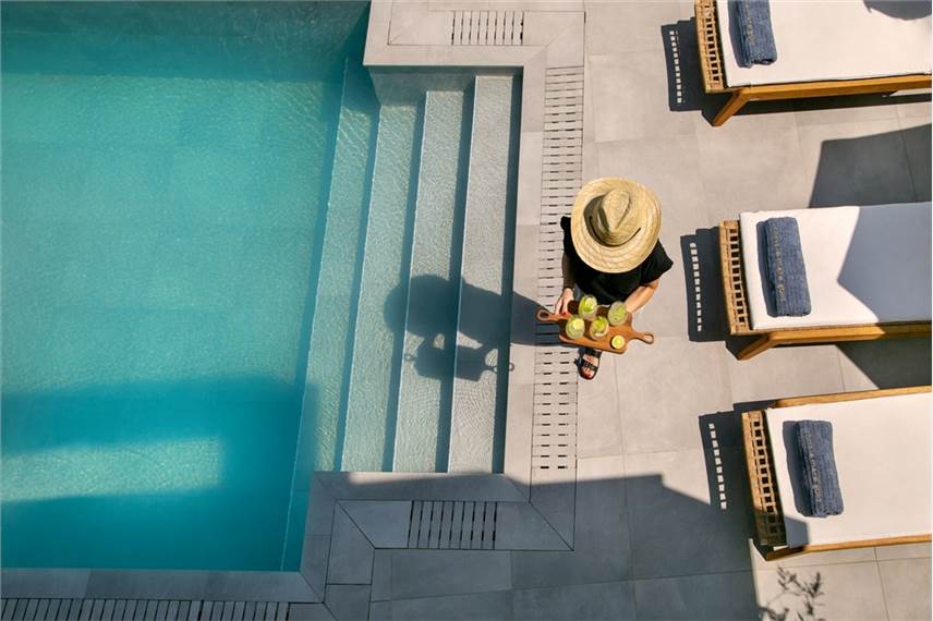  Chris Le Mare Gold Luxury Villa