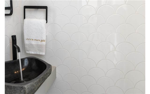  Chris Le Mare Gold Luxury Villa