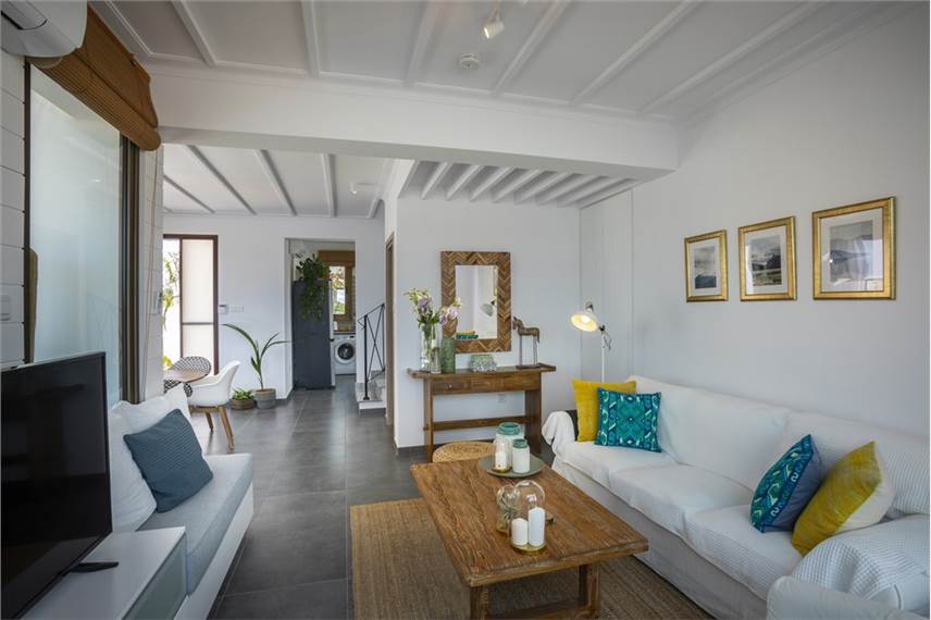  Chris Le Mare Luxury Villa