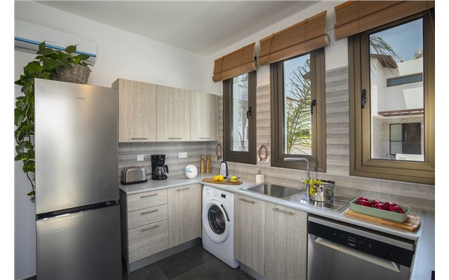  Chris Le Mare Luxury Villa