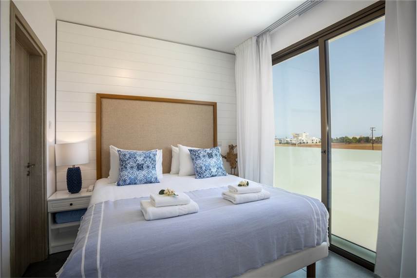  Chris Le Mare Luxury Villa