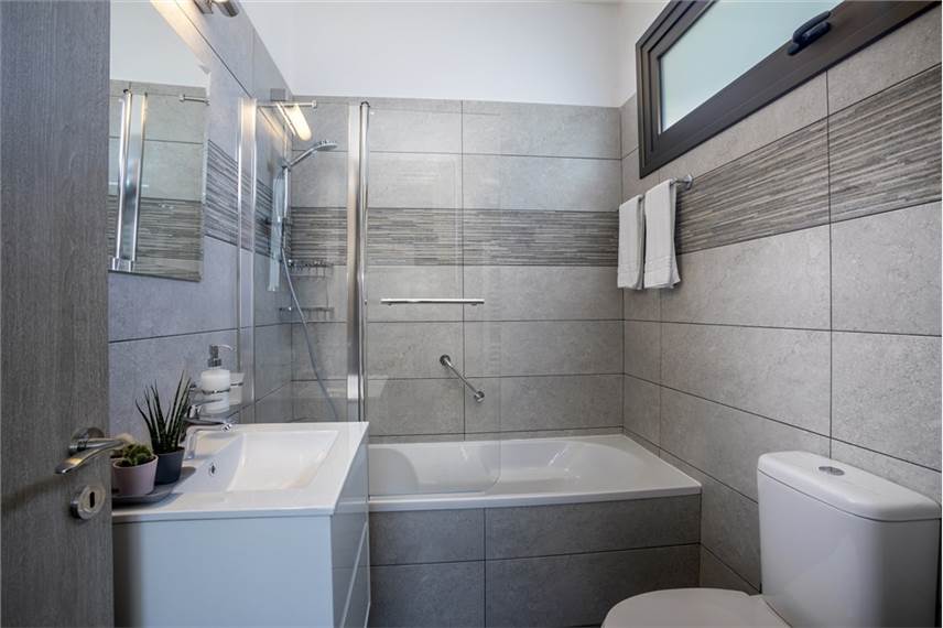  Chris Le Mare Luxury Villa