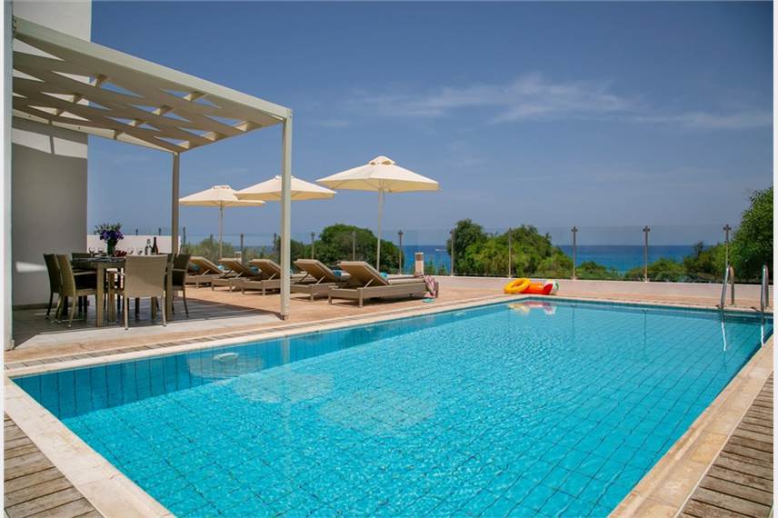  Althea Kalamies Luxury Villas