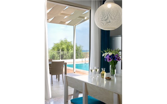  Althea Kalamies Luxury Villas