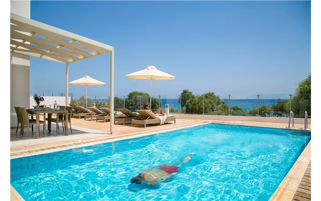  Althea Kalamies Luxury Villas