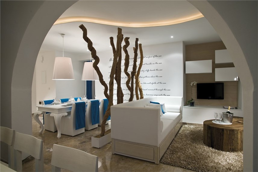  Althea Kalamies Luxury Villas