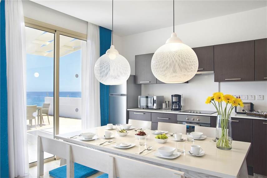  Althea Kalamies Luxury Villas