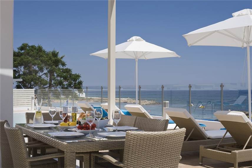  Althea Kalamies Luxury Villas