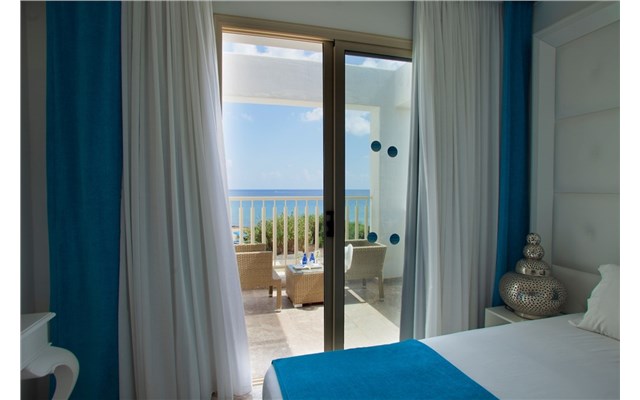  Althea Kalamies Luxury Villas