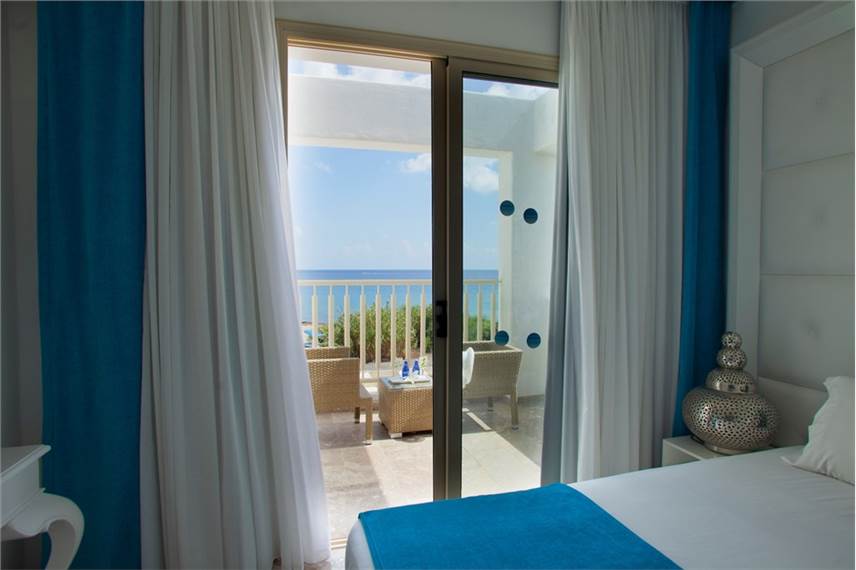  Althea Kalamies Luxury Villas