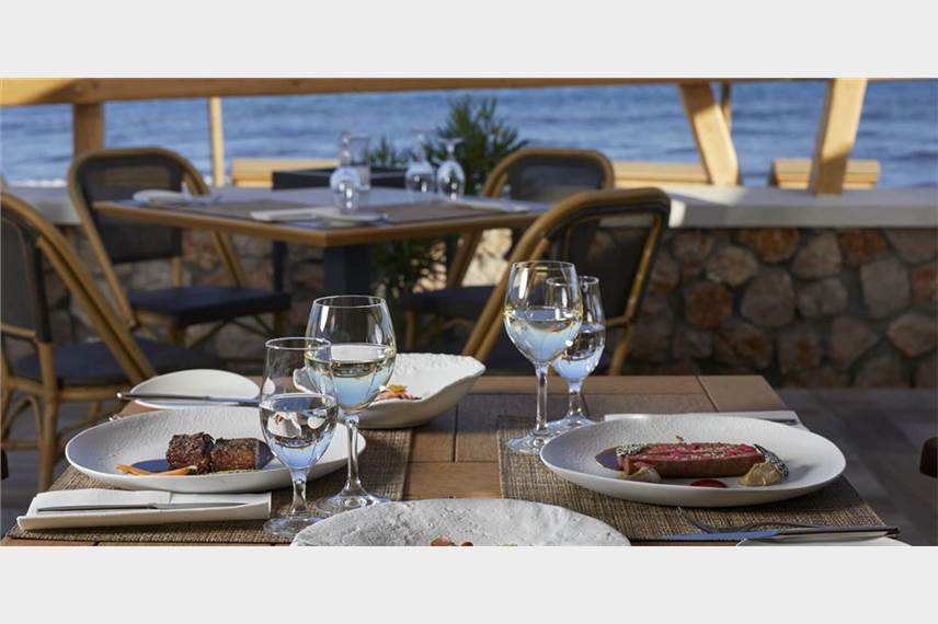 sea breeze beach resort santorini Sea Breeze Santorini Beach Resort Curio by Hilton