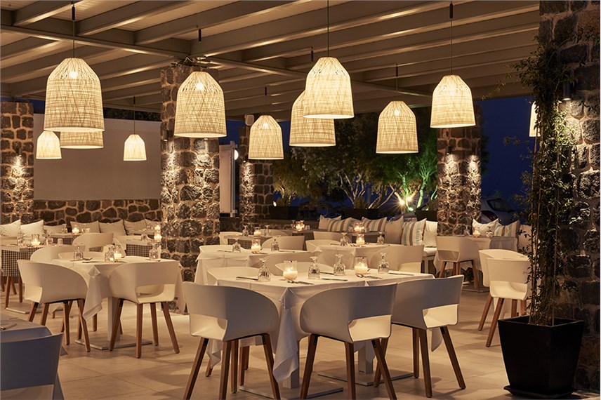  Aqua Blue Hotel